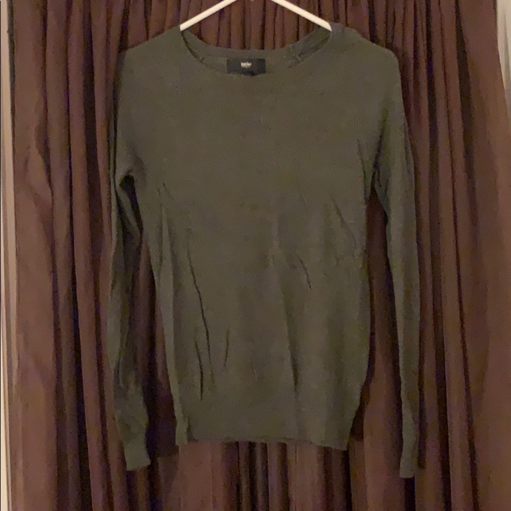 Long sleeve shirt/light sweater